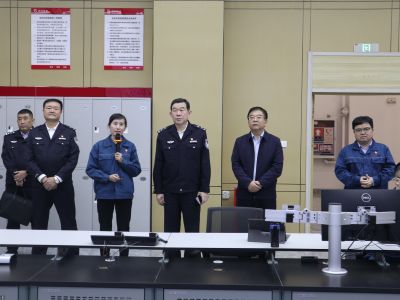 潍坊市副市长徐磊一行莅临赏金船长医药下属山东赏金船长药业调研指导